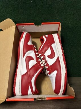 Nike Dunk Low ‘USC’ Size 11